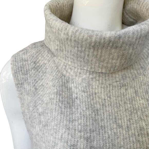 Aritzia Community Wool Yak Blend Gray Sleeveless Knit Cowl Neck Sweater Small - Picture 3 of 11